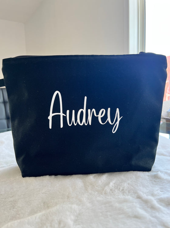 The Zipper pouch