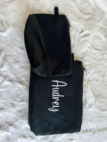  The Zipper pouch